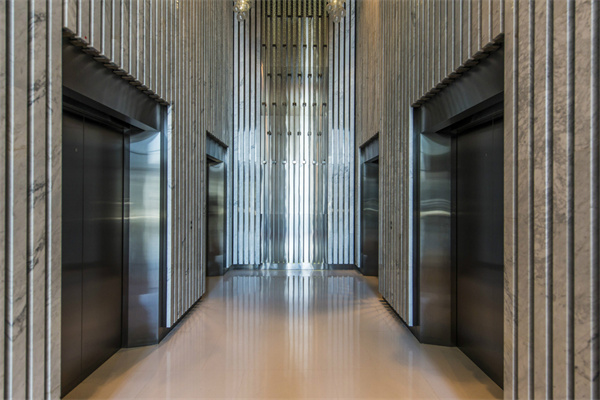 1788国际中心电梯厅
